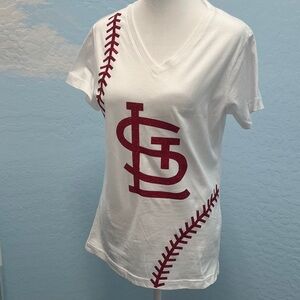 STL CARDINALS V-Neck T-Shirt MEDIUM